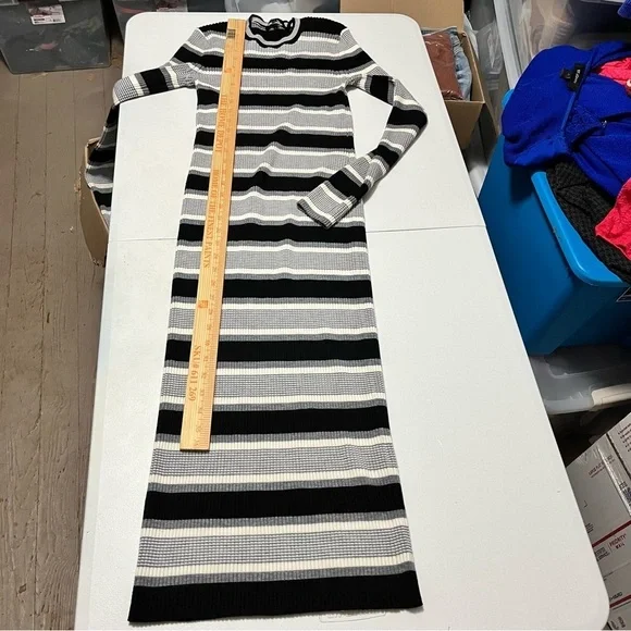 Theory Single Stripe Black Ivory Empire Wool Midi Sweater Dress Size P US XS I - Picture 6 of 7